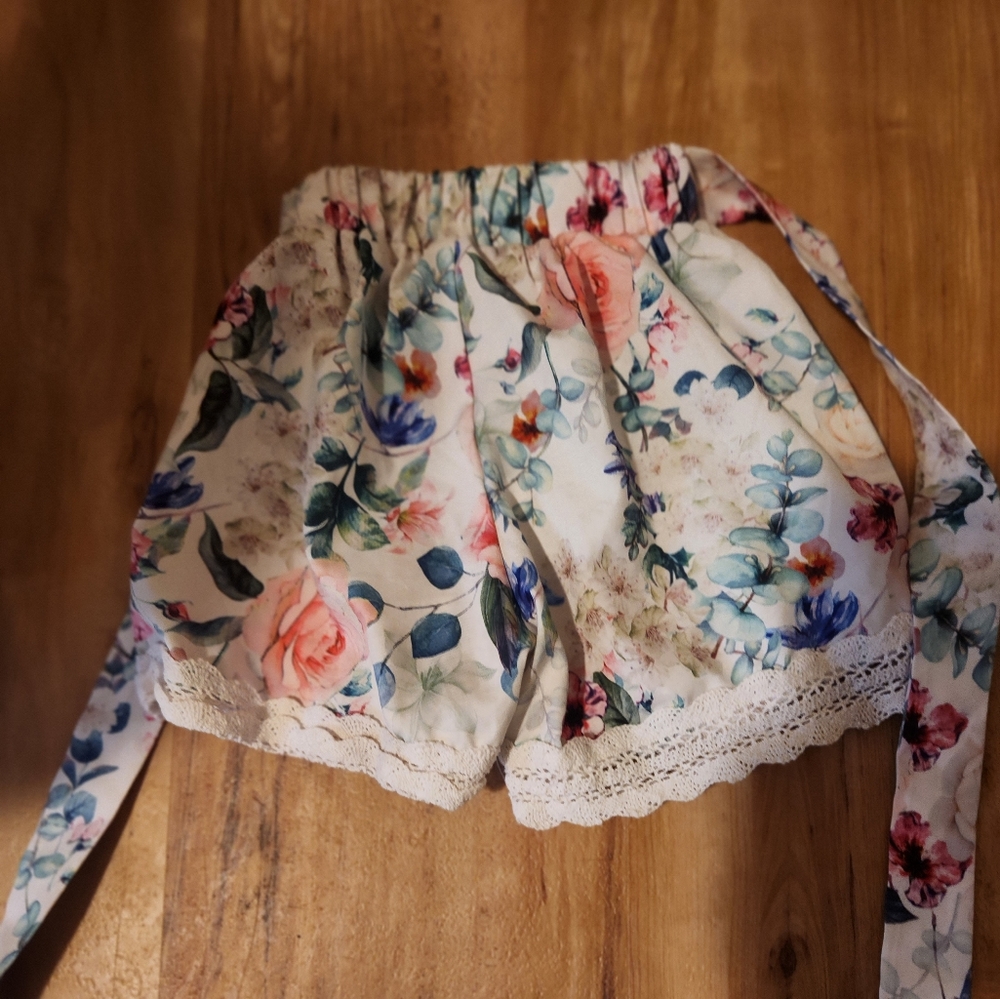 Floral shorts